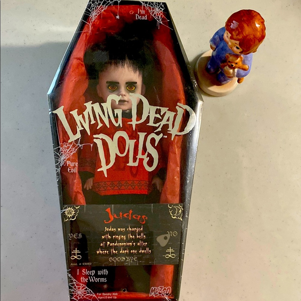 Living Dead Dolls Series 15 Judas